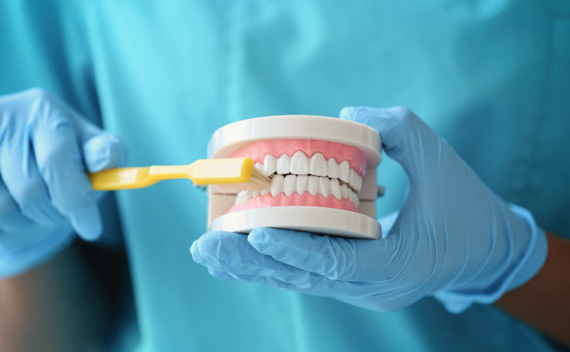 Całościowe leczenie dentystyczne – znajdź trasę do zdrowej i uroczego uśmiechu.
